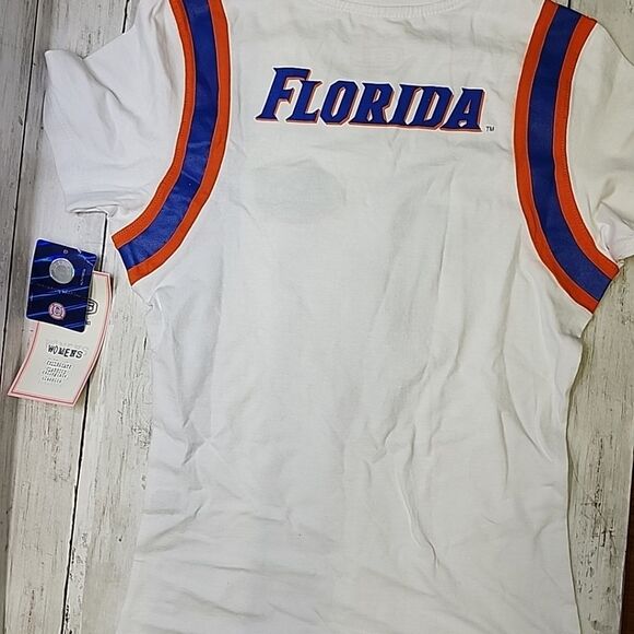 NWT Fanatics Women’s Florida Gators T-Shirt Size S Embroidered and With Sequins - Picture 5 of 7